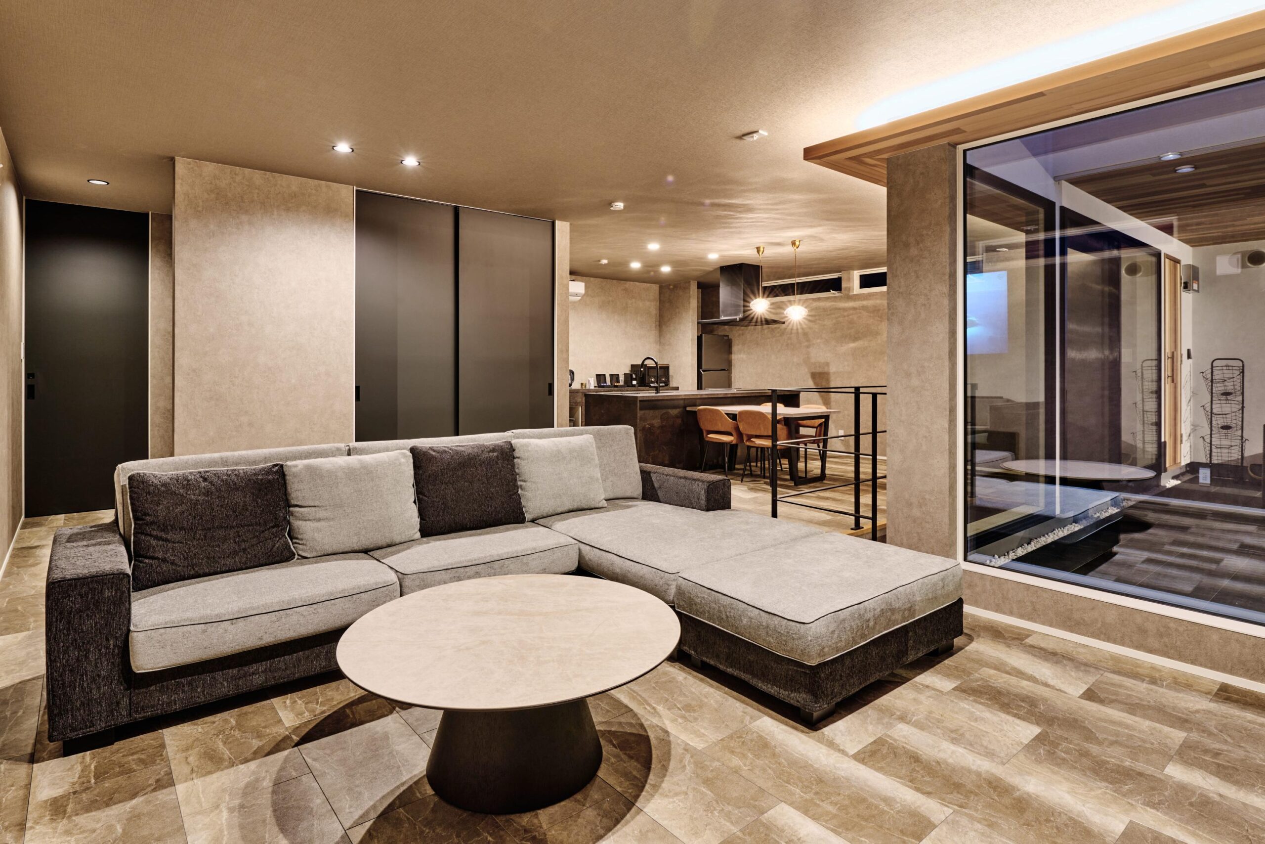 BLUE LIVINGの写真6