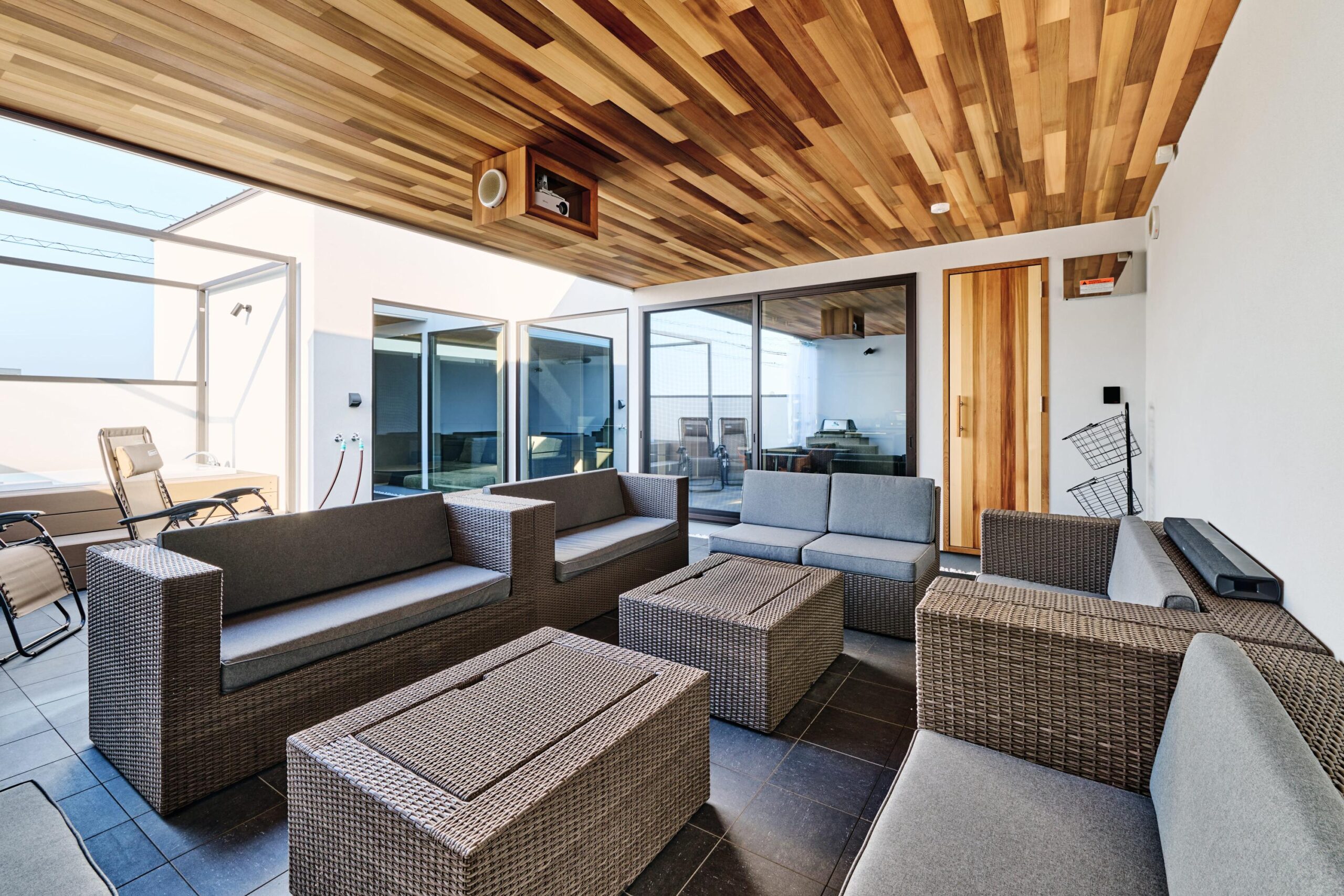 BLUE LIVINGの写真2