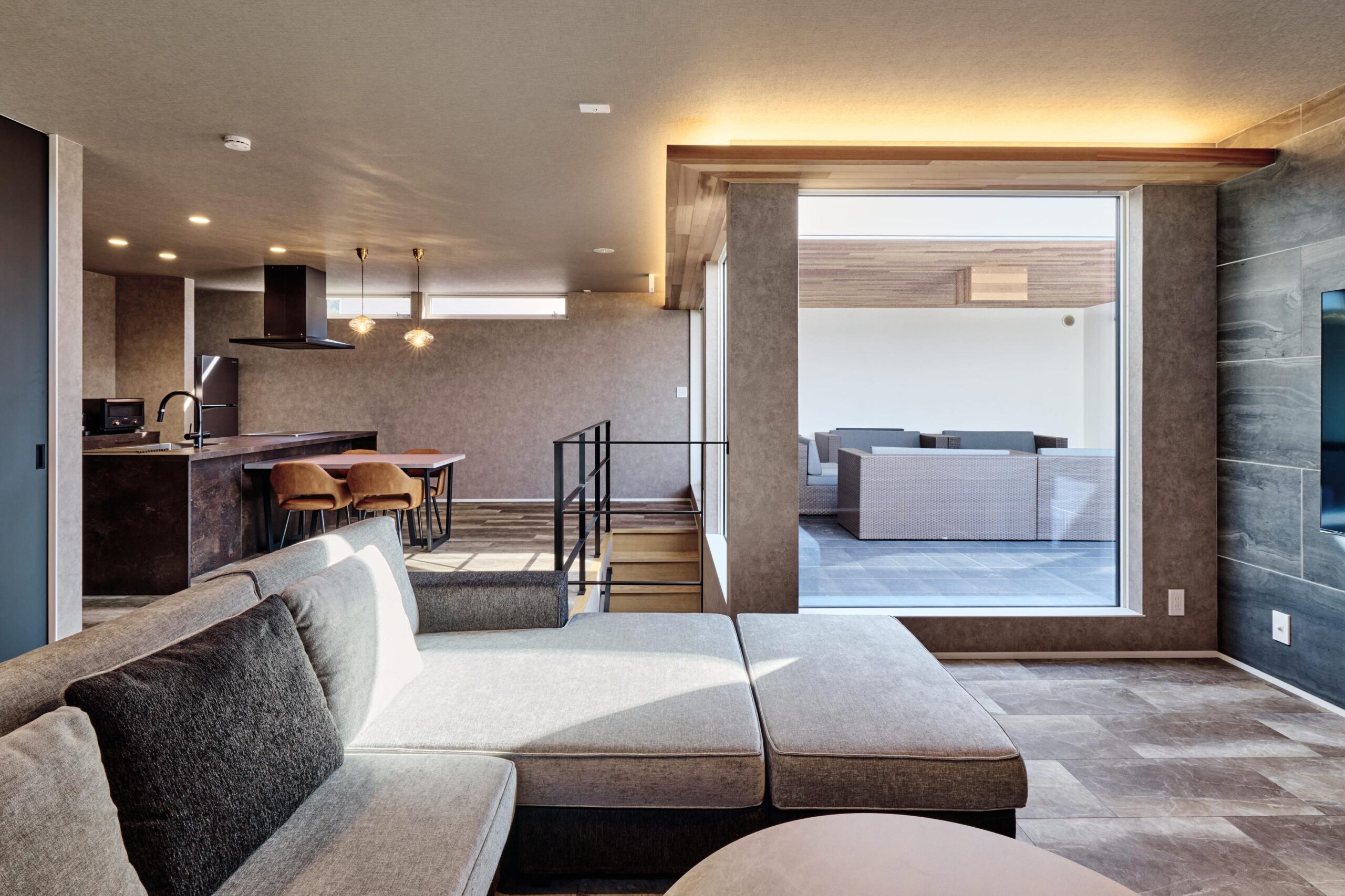 BLUE LIVINGの写真4