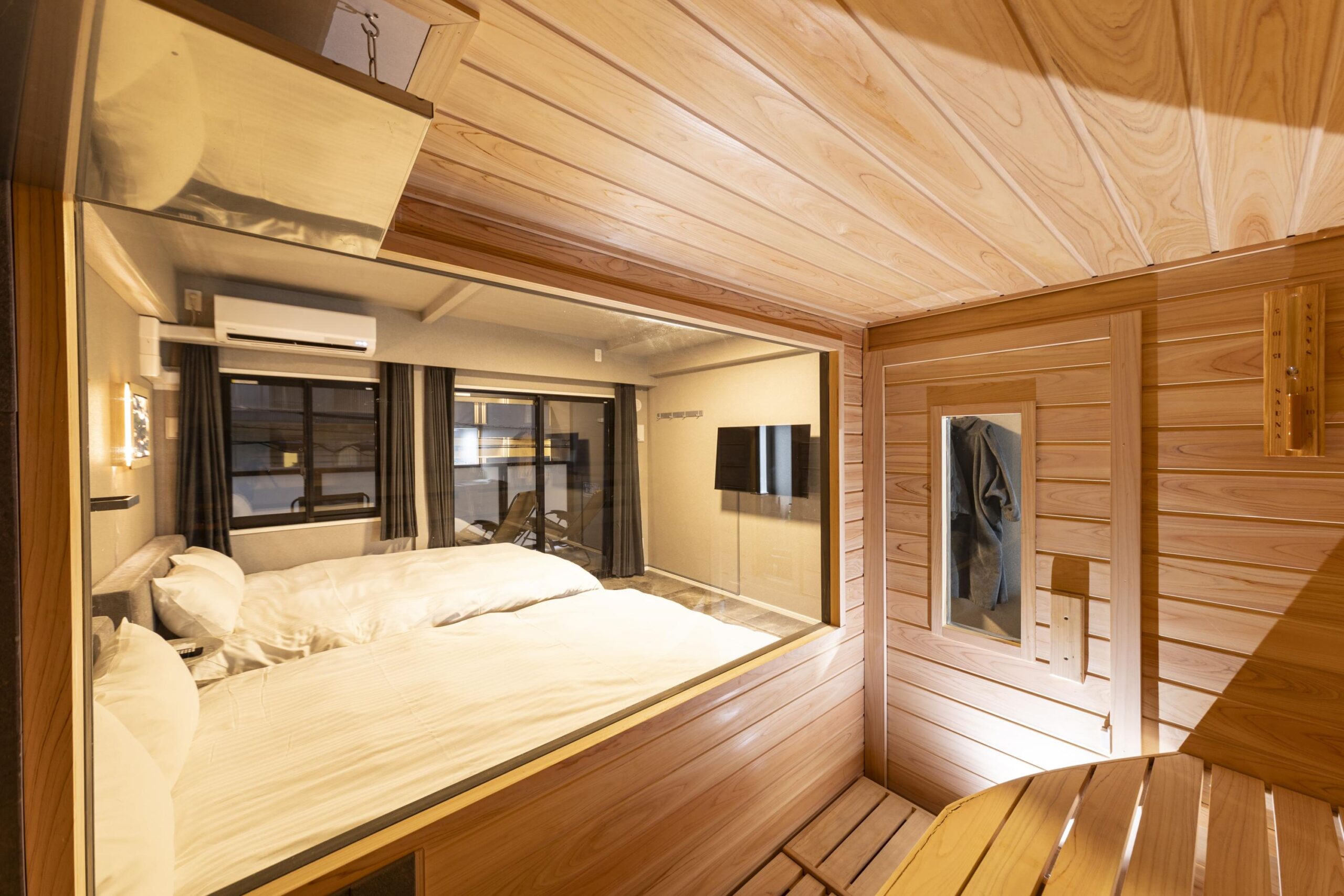 RIVEIL　Ｈakataekimaeの写真3